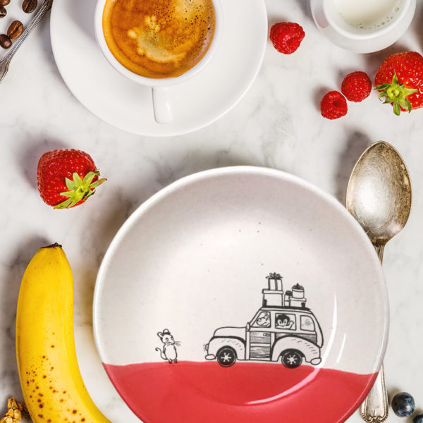 Handmade salad plate with crawing of a mouse and a car loaded with presents. Red accent color